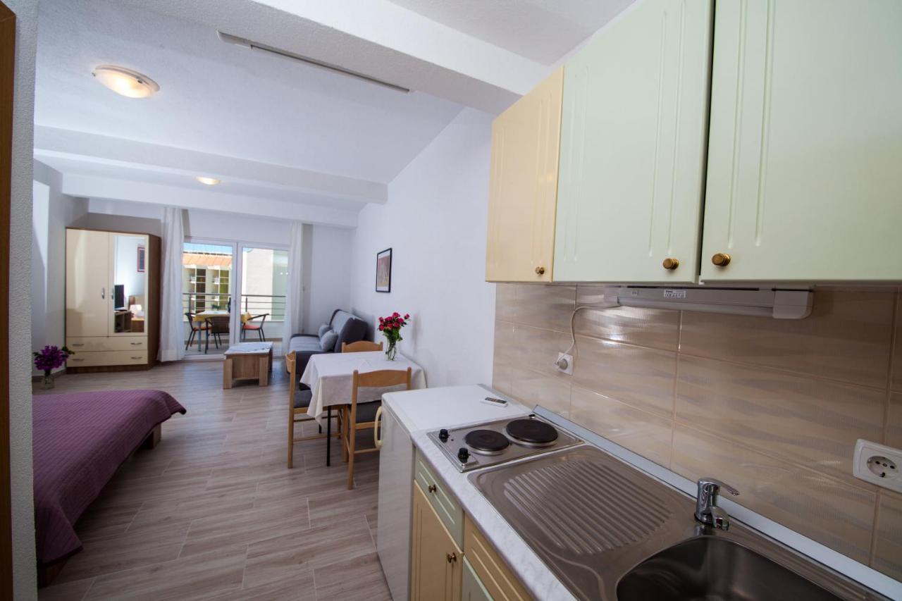 Apartments Kovacic Makarska Bagian luar foto