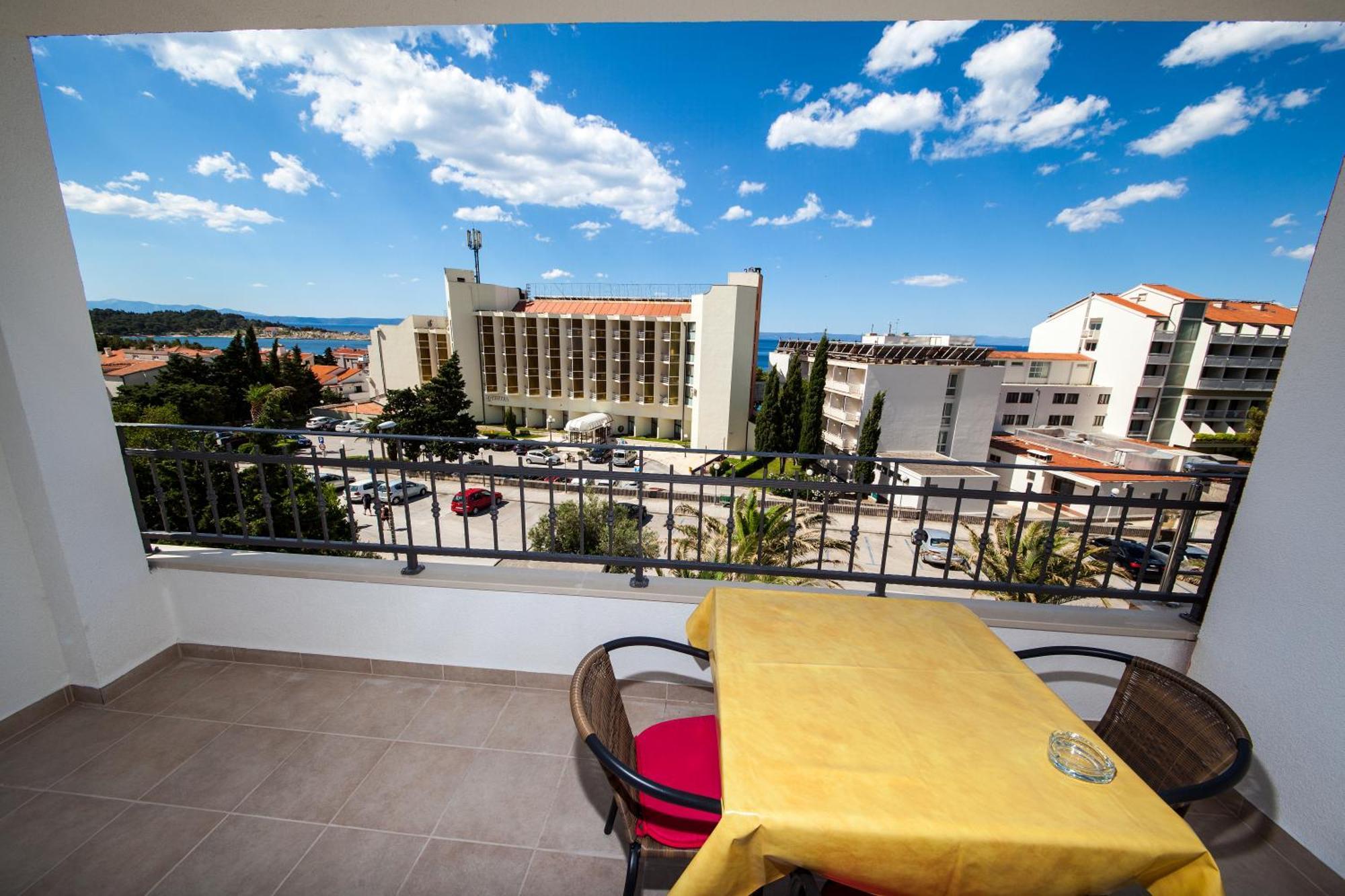 Apartments Kovacic Makarska Ruang foto