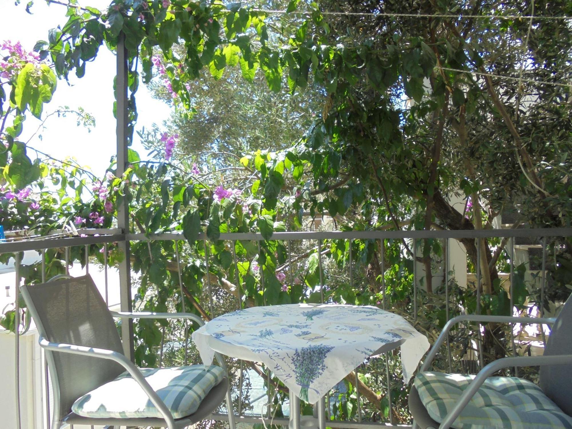 Apartments Kovacic Makarska Ruang foto